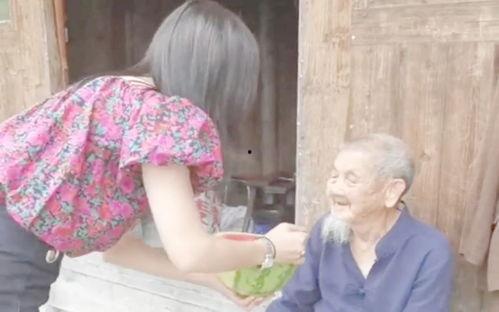 吃瓜爷爷结局视频播放,视频播放背后的感人故事